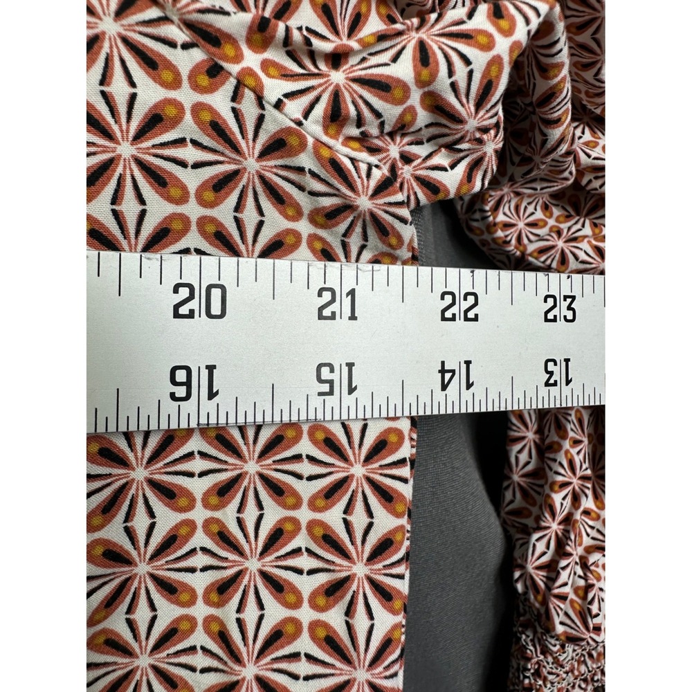 Max Studio Women Medium Geometric Floral Peasant Blouse Tassel Tie Smocked Cuff - Picture 6 of 12